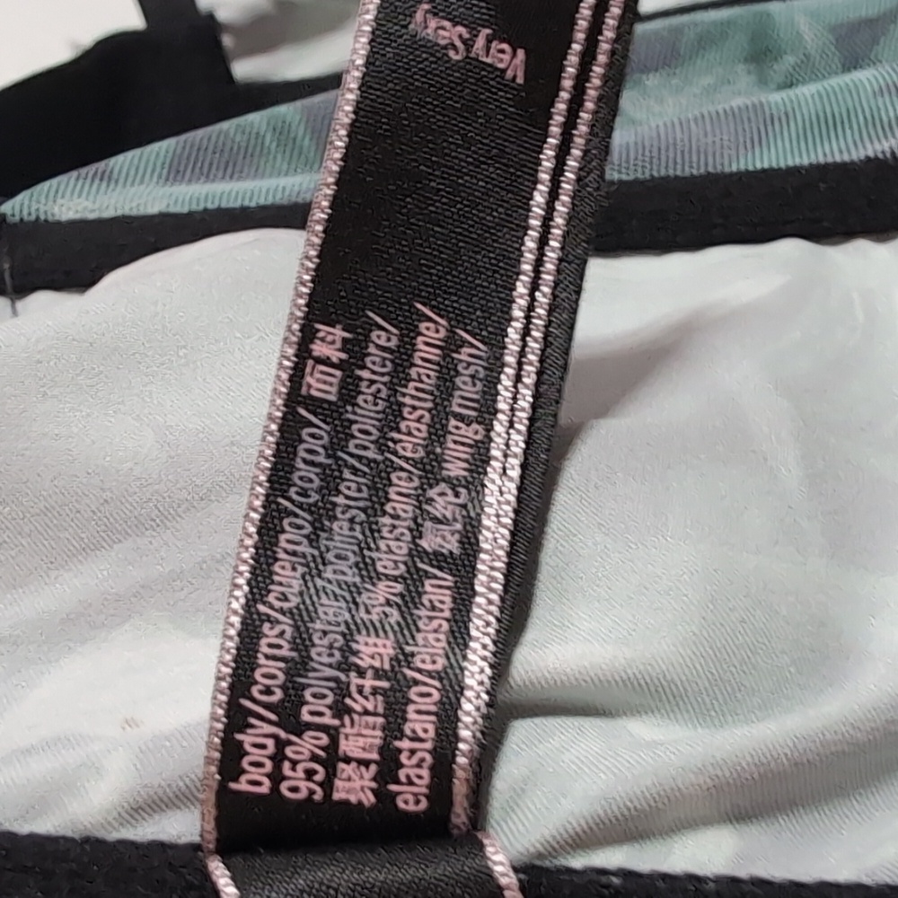 VS Lightly-Lined Logo Strap Balconette Leafy Bra Top 32D - Picture 7 of 8